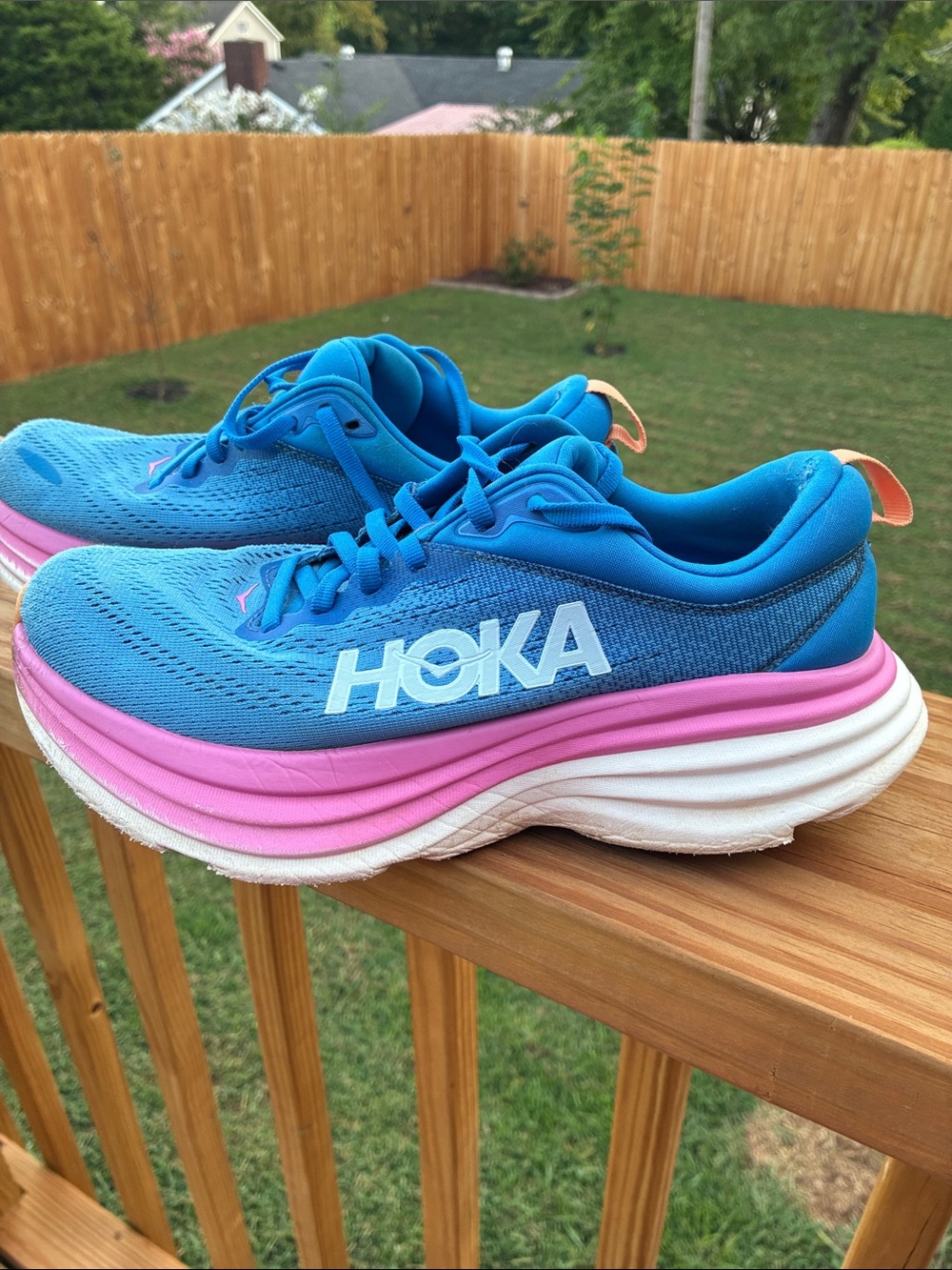 HOKA Women's Bondi 8 Running Shoes